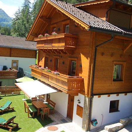 Zirbenchalet Grossglockner ไฮลิเกนบลูท ภายนอก รูปภาพ